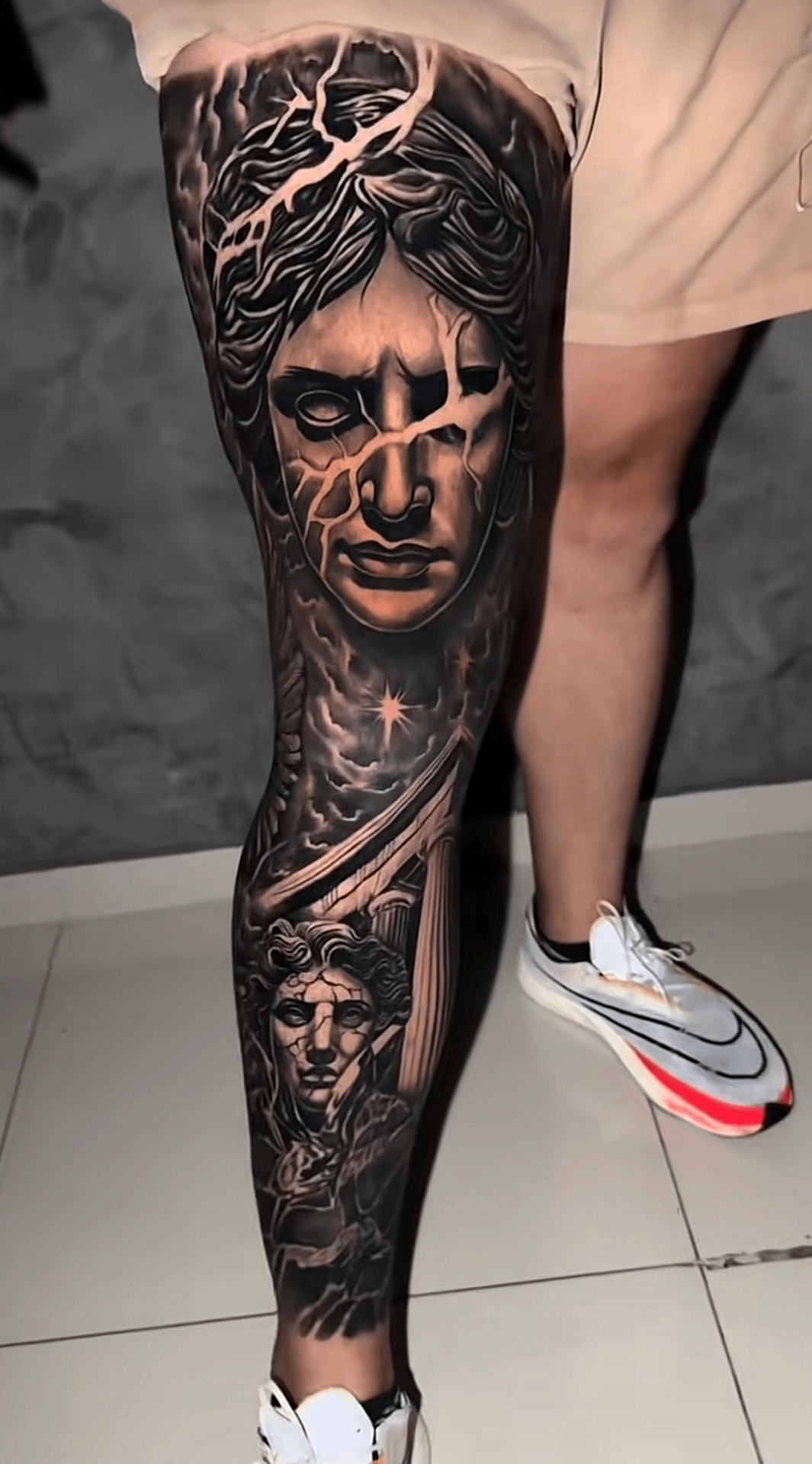 Trabalho 7 - Guga Tattoo