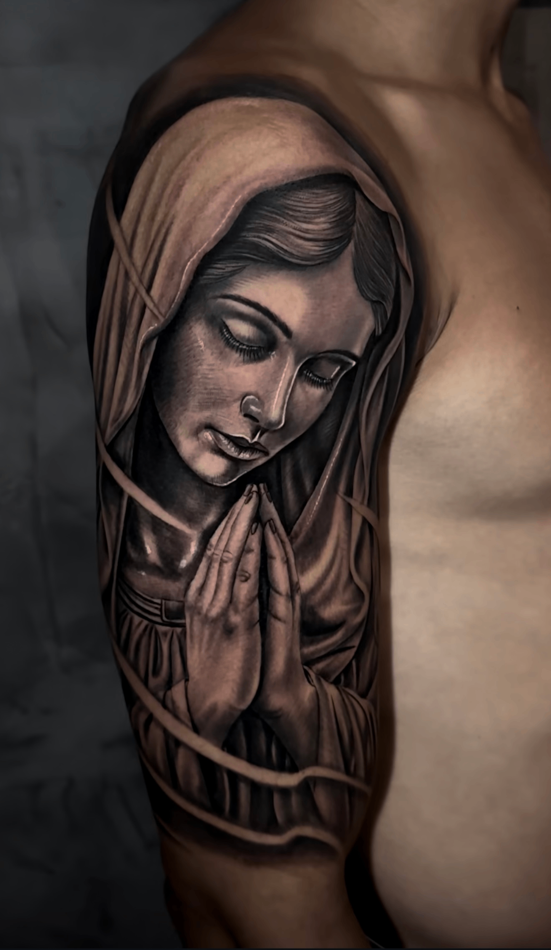 Trabalho 1 - Guga Tattoo